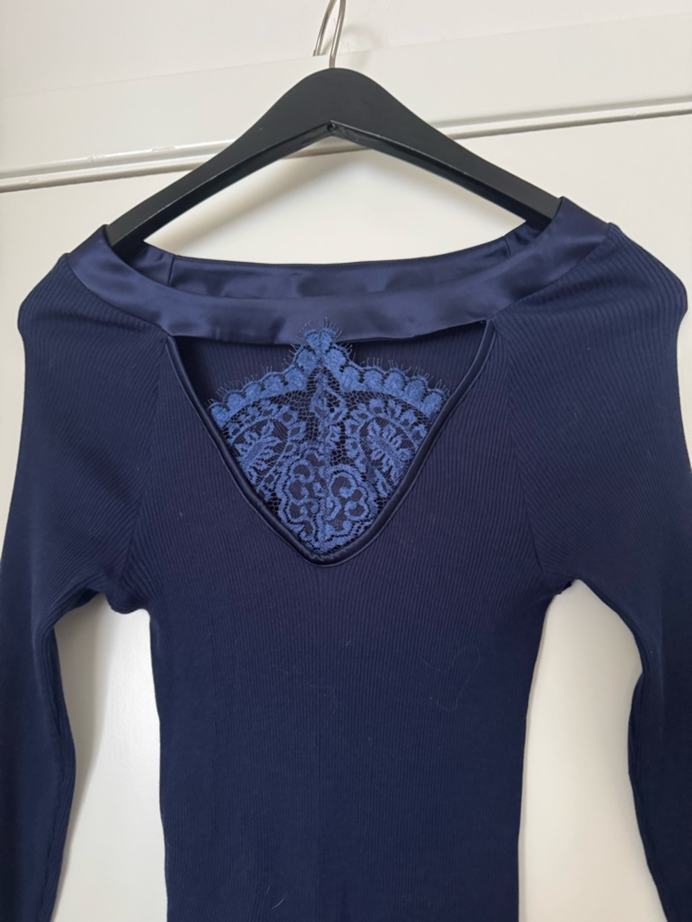 Women's Navy Lace-Inset Long Sleeve Top